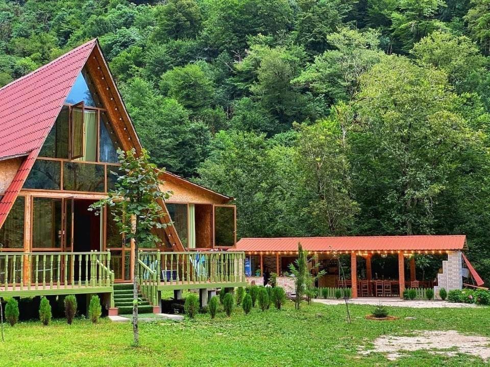 Nahei Cottage Martvili Ngoại thất bức ảnh