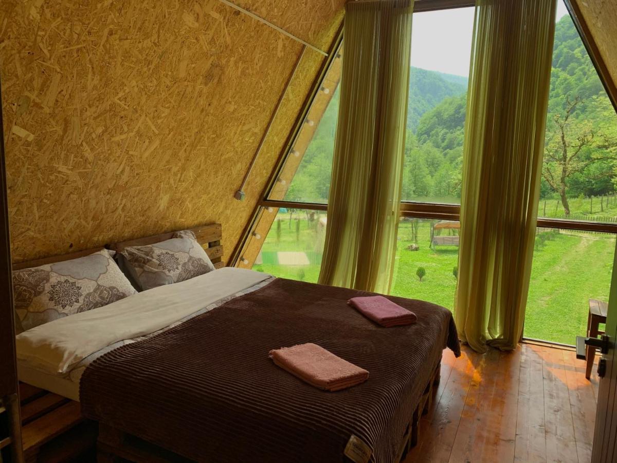 Nahei Cottage Martvili Ngoại thất bức ảnh